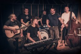 Smolnik Wydarzenie Koncert Dom o Zielonych Progach